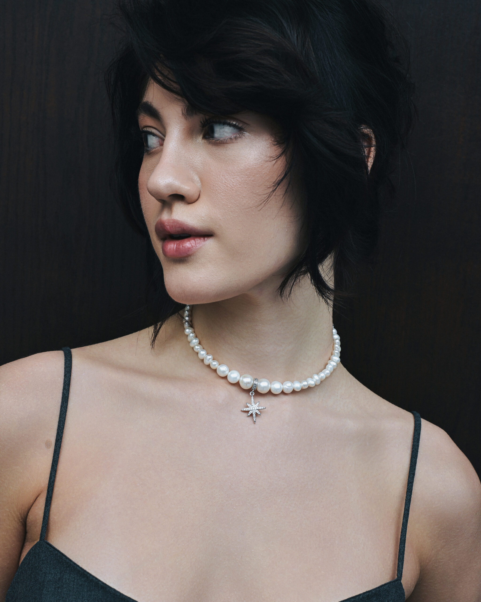 PEARLS CHOKER WITH «MORNING STAR» SILVER