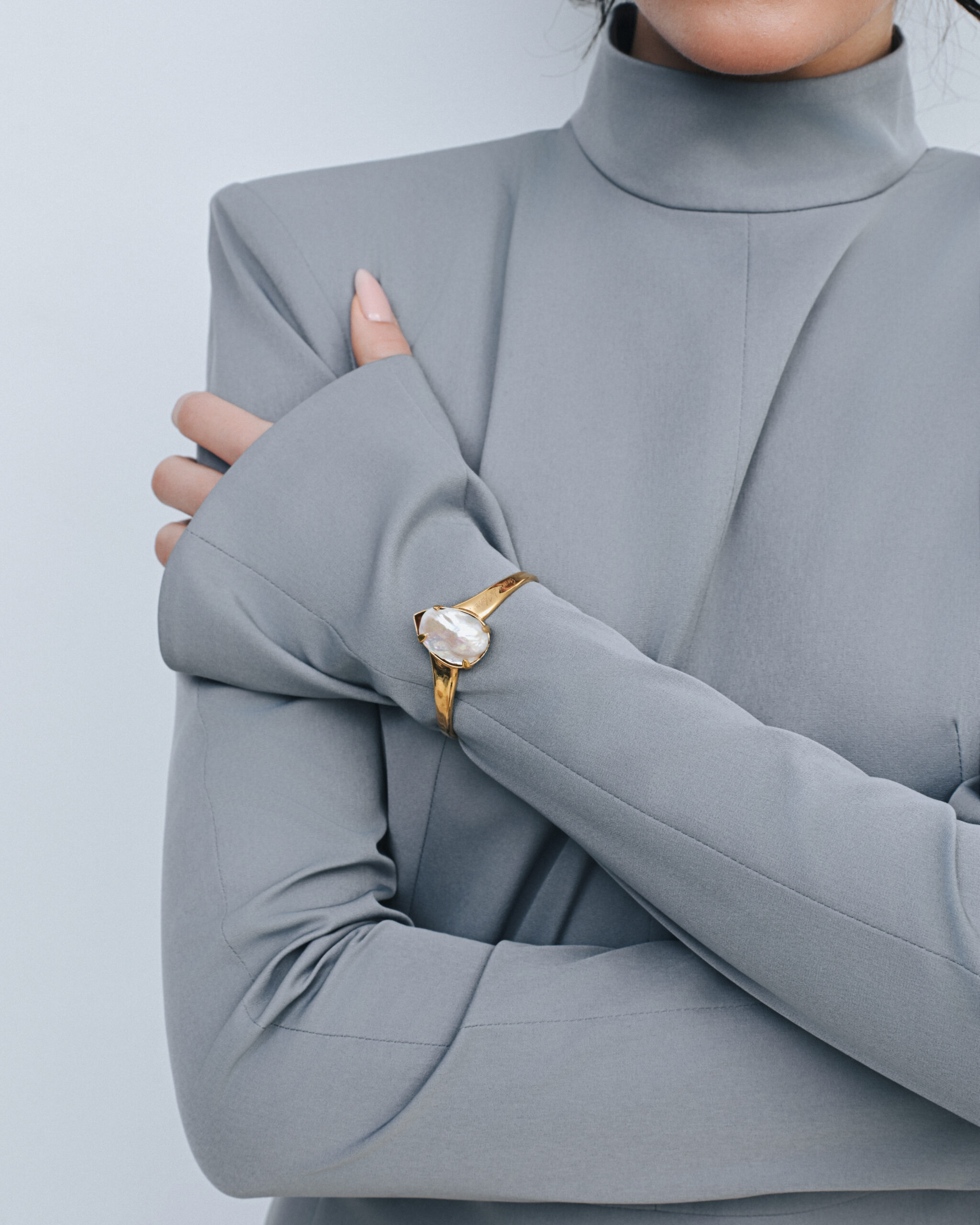 “ODESA” BRACELET GOLDEN