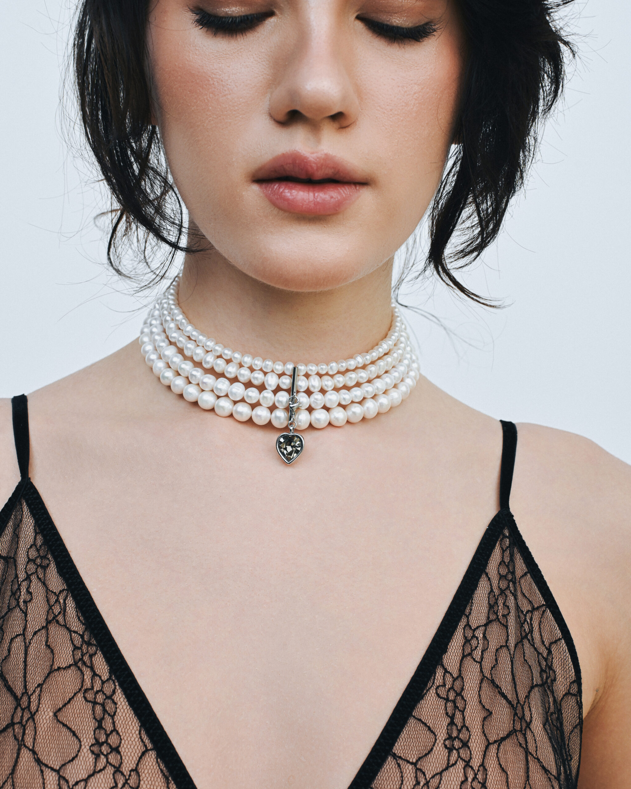 PENDANT “GREY HEART” SILVER